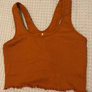 Spiritual gangster- amor lettuce trim crop tank M/L